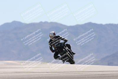 media/Oct-13-2025-Moto Forza (Mon) [[a66d839500]]/3-B Group/Session 4 (Turn 9)/